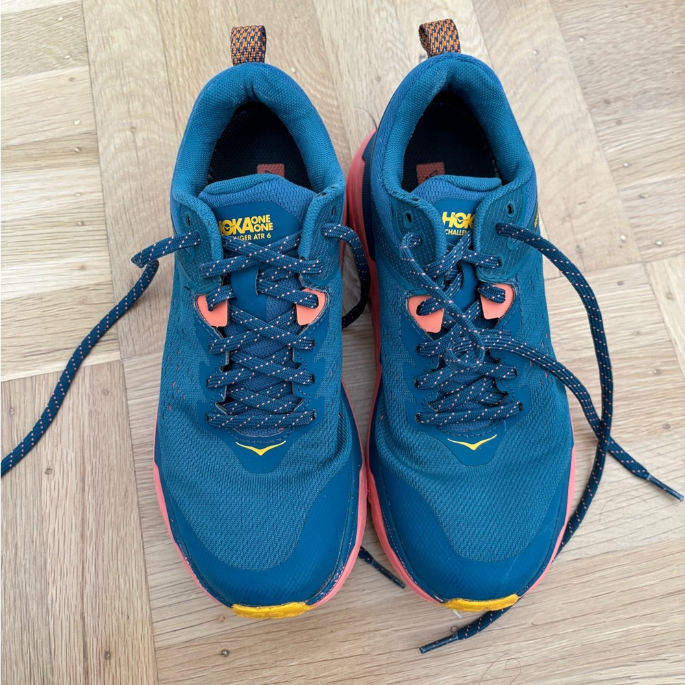 Women’s Hoka shoes